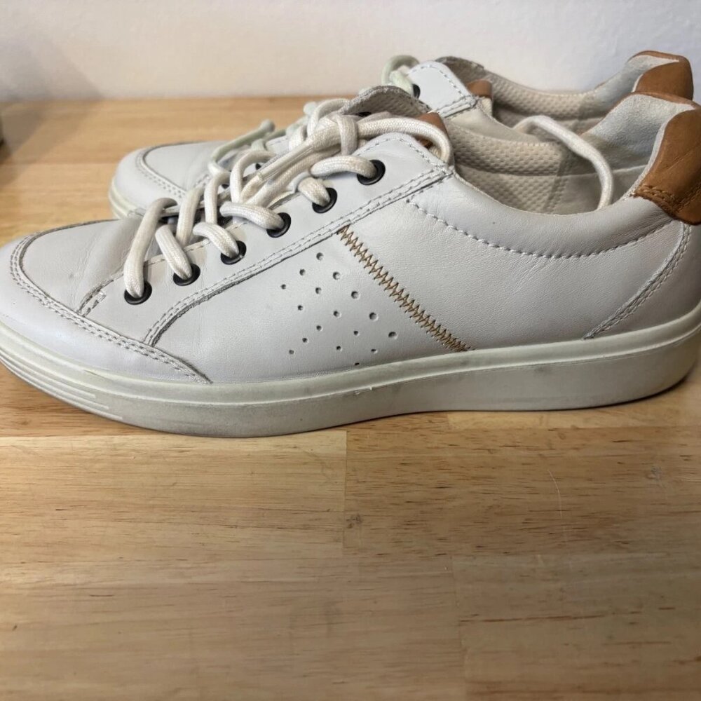 ECCO Soft 7 Classic Leather Sneakers Mens 41 US 7-7.5 White Shoes